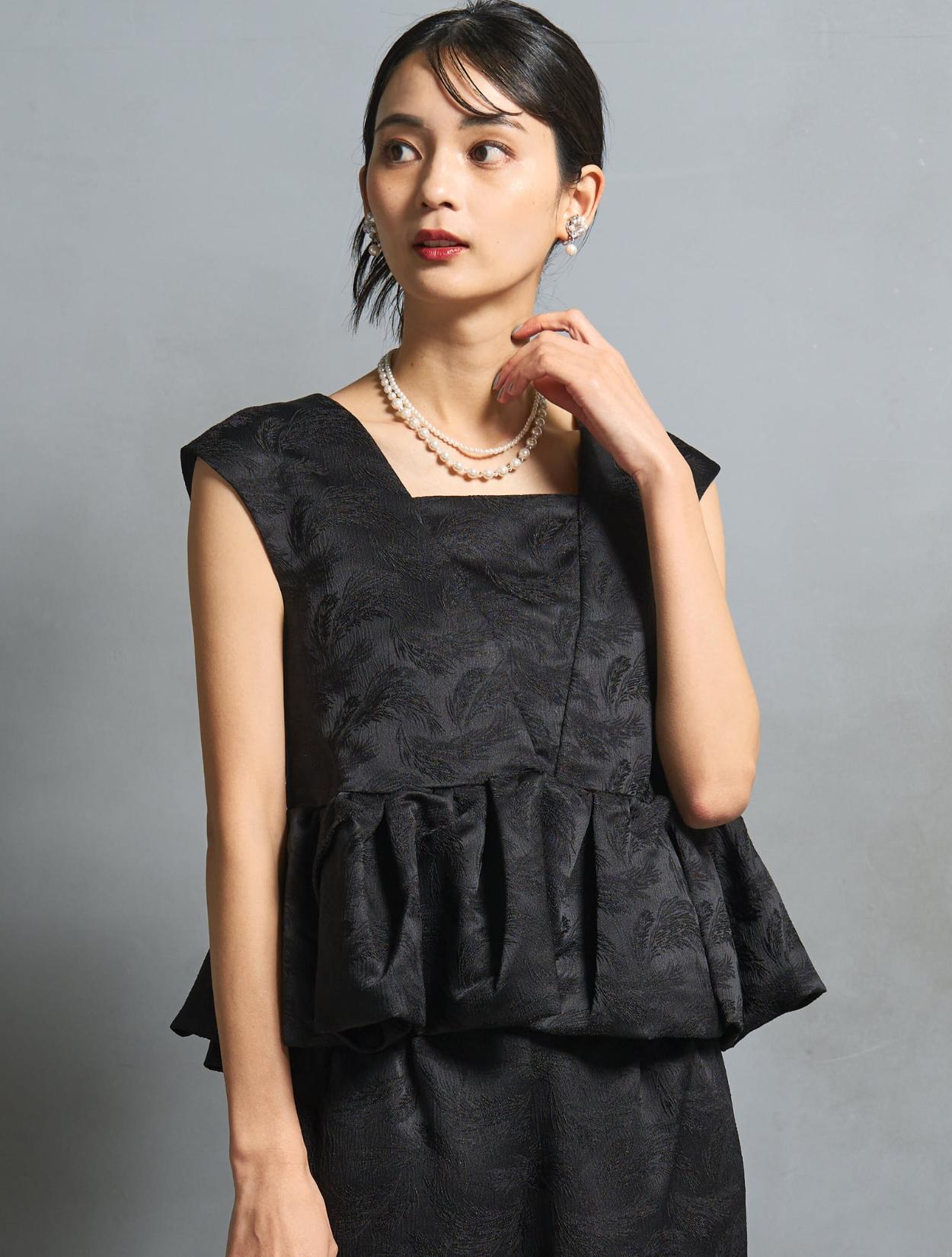 hiko様　　トレンタ・ドウーエ ◆ジャカードレースコート(42)ブラック モード系 黒 オールブラックコーデ レース/ジャガード生地