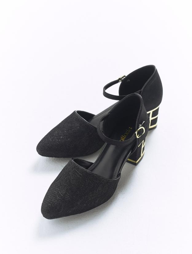 セパレートレースパンプス（ブラック）