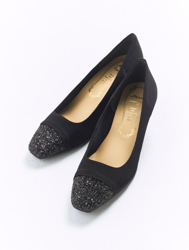 グリッターサテンパンプス（ブラック）