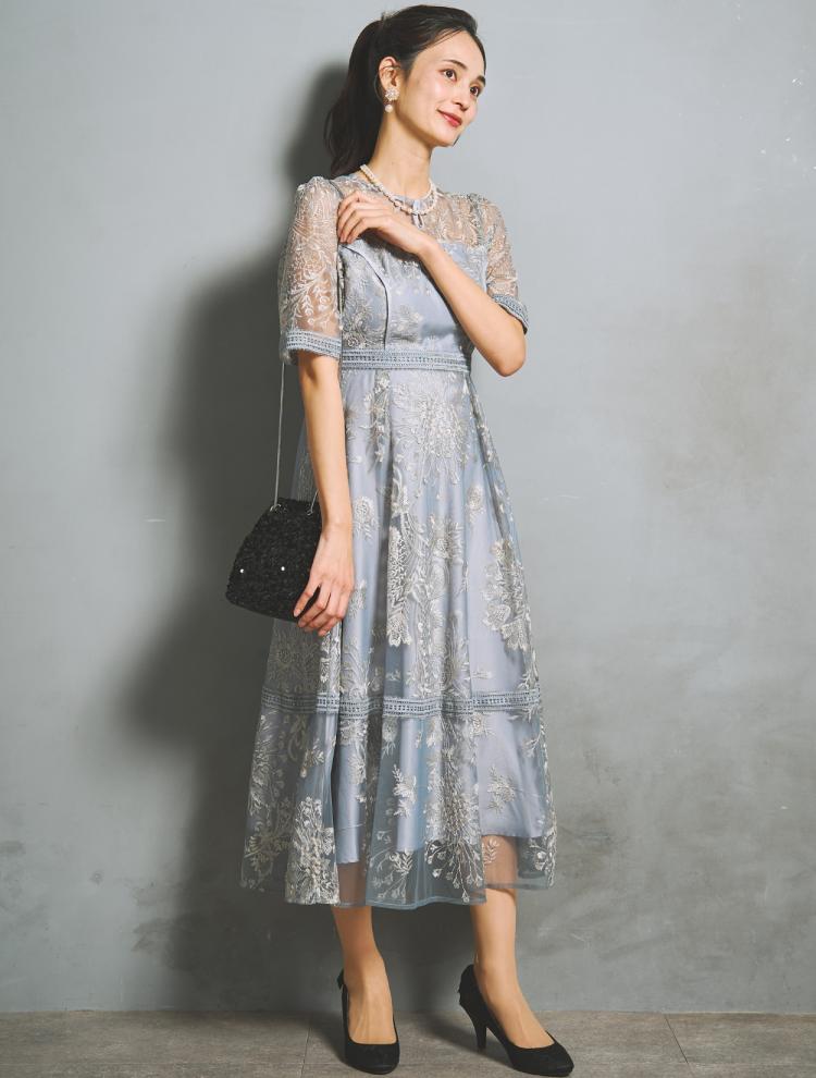 【LL】刺繍レースフレアドレス（ブルーグレー）DPSET0934L